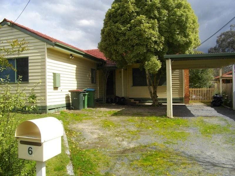 6 Stanley Avenue, Ringwood East VIC 3135