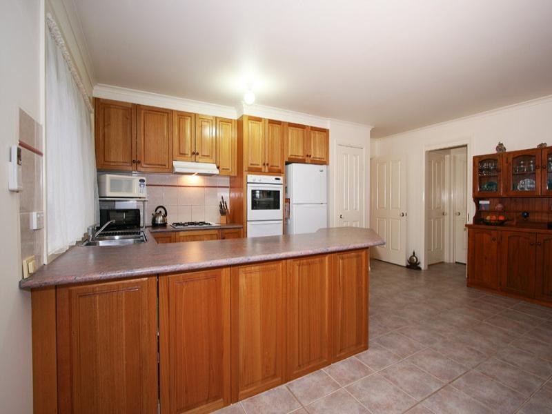 1/5 Howard Avenue, Ringwood East VIC 3135