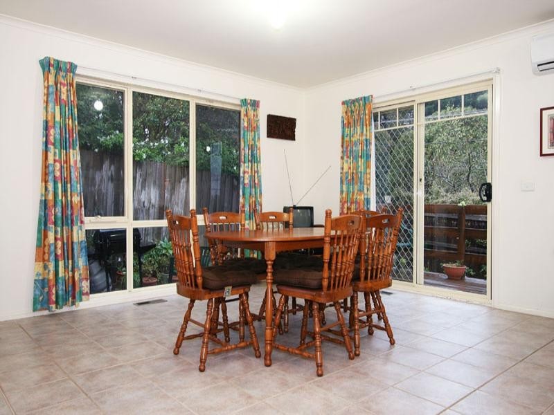 1/5 Howard Avenue, Ringwood East VIC 3135