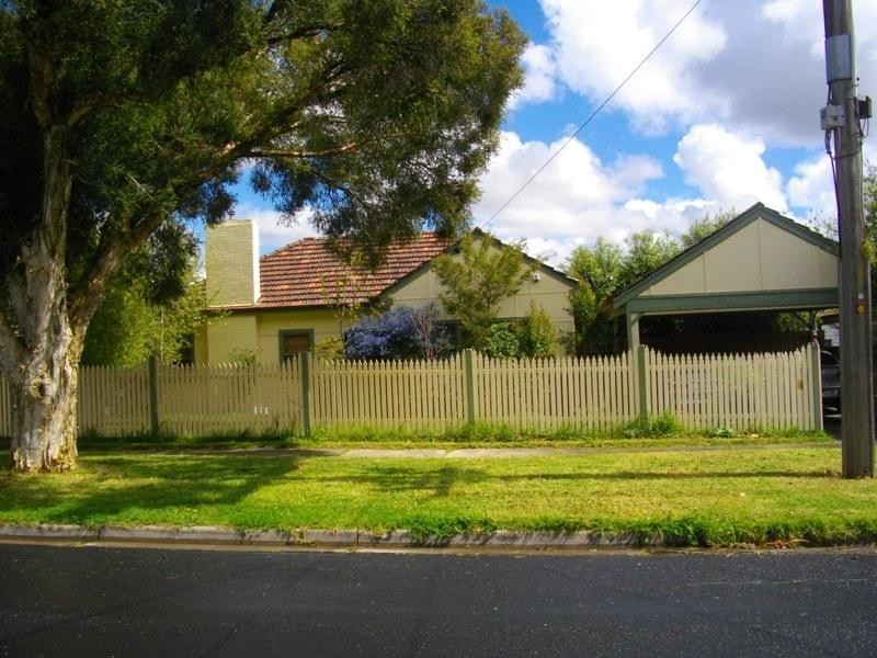 44 O’Shannessy Street, Nunawading VIC 3131