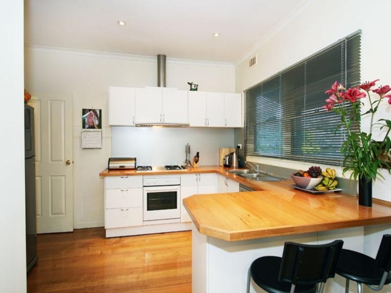 1/4 Great Ryrie Street, Ringwood VIC 3134