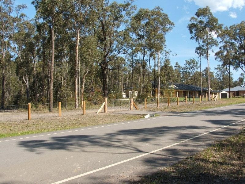 4 Honeyeater Place, Thornton NSW 2322