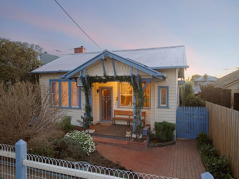 24 Haines Street, Mitcham VIC 3132