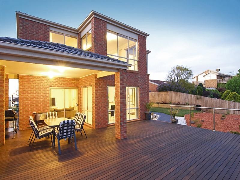 180 Hayrick Lane, Mooroolbark VIC 3138