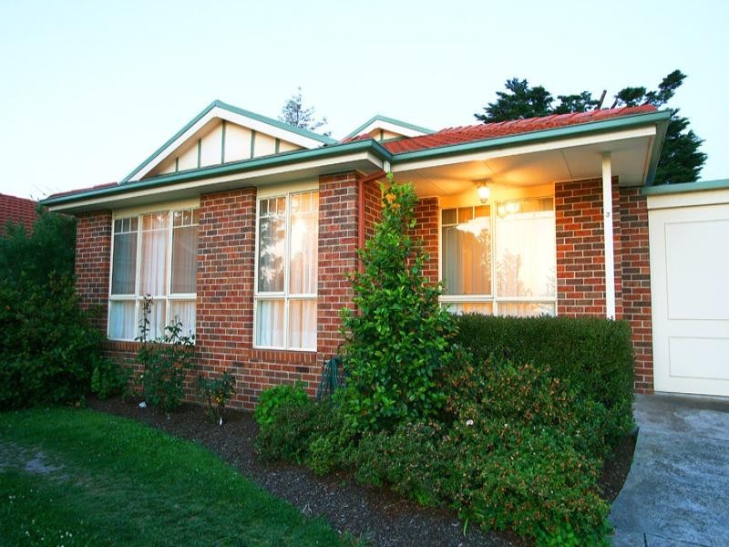 3/5 Howard Avenue, Ringwood East VIC 3135