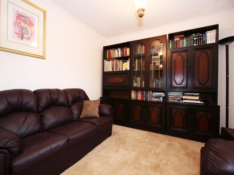 42 Hendra Grove, Ringwood North VIC 3134