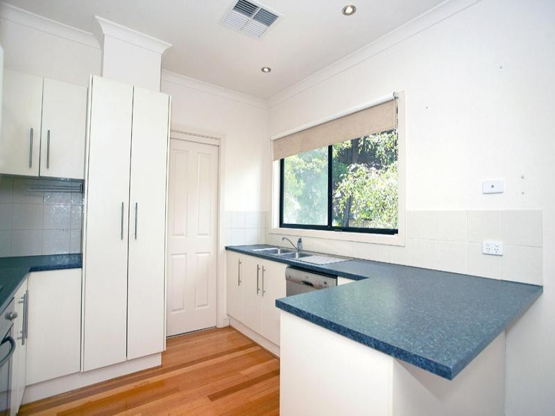 18 Maurice Avenue, Ringwood VIC 3134