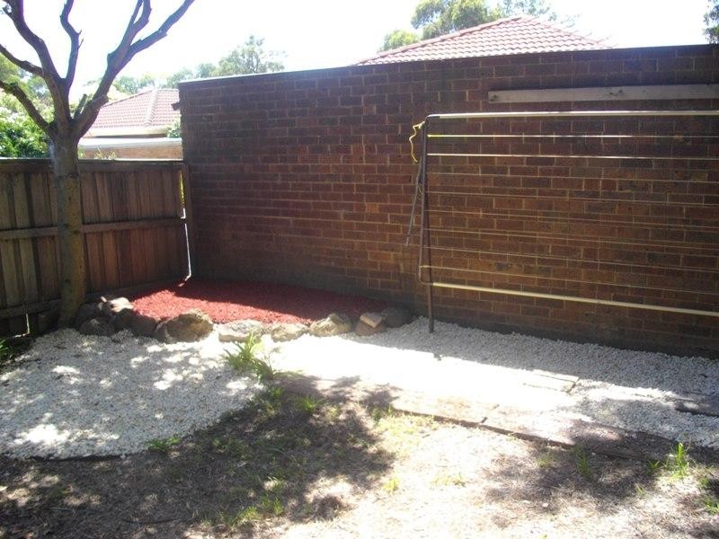 4/3 Mines Road, Ringwood East VIC 3135