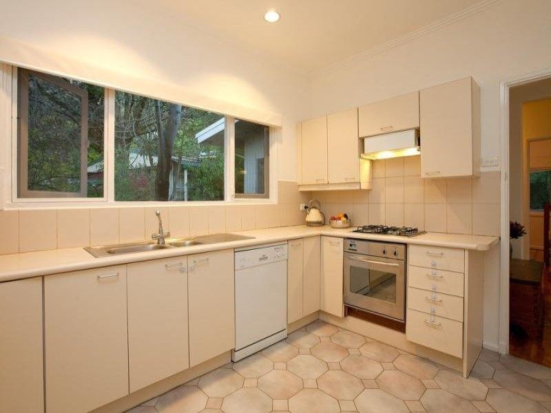 46 Loughnan Road, Ringwood North VIC 3134