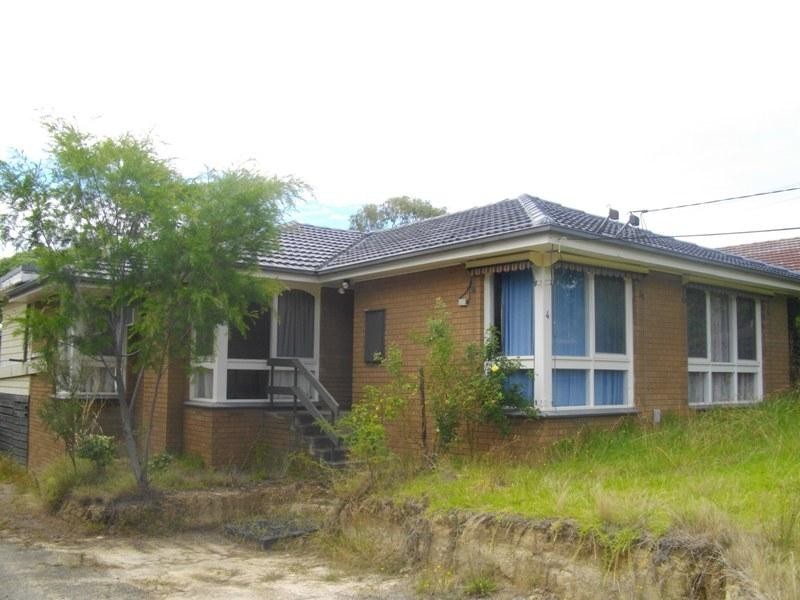 4a Nambour Street, Mooroolbark VIC 3138