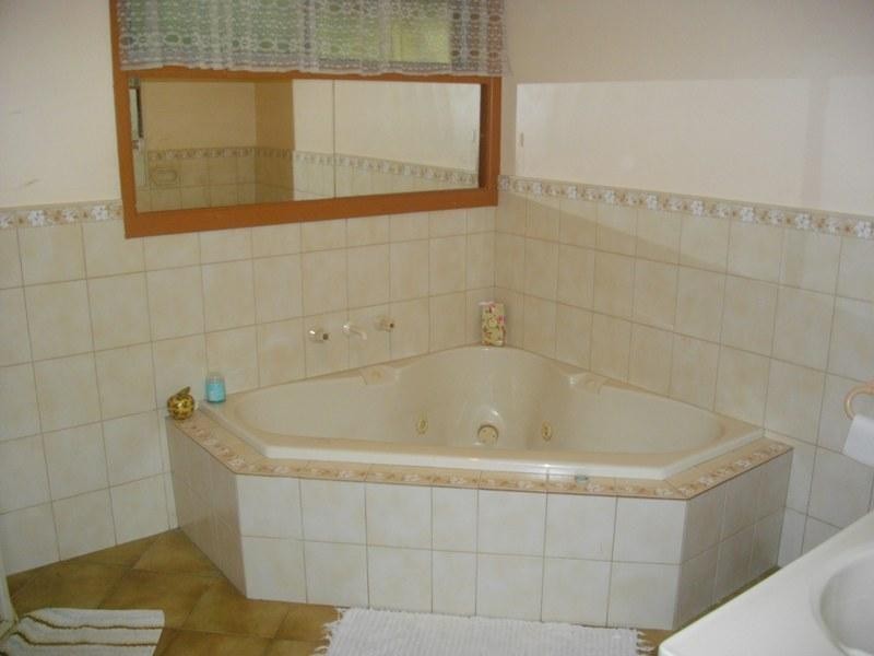 7 Unsworth Road, Ringwood North VIC 3134