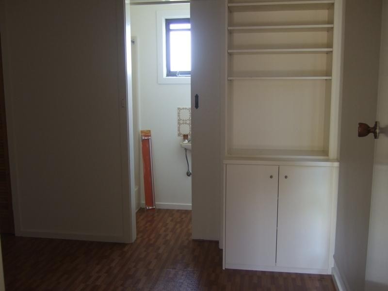 4B Pearwood Avenue, Ringwood VIC 3134