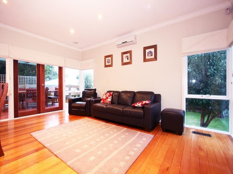 135 Mt Dandenong Road, Ringwood East VIC 3135
