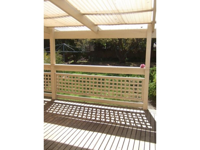 62 Sevenoaks Avenue, Croydon VIC 3136