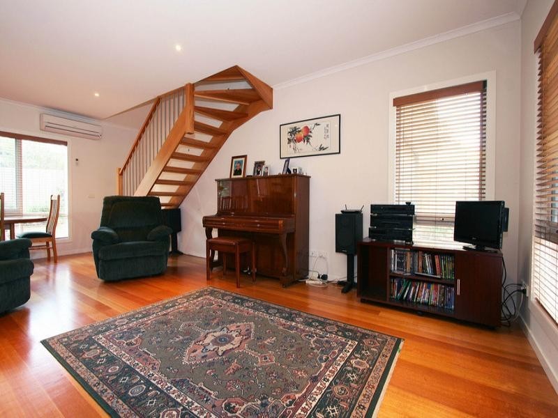 2/50 Barkly Street, Ringwood VIC 3134