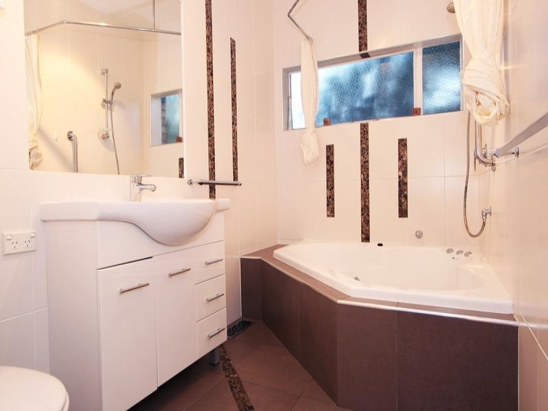 17 Timbertop Road, Ringwood North VIC 3134