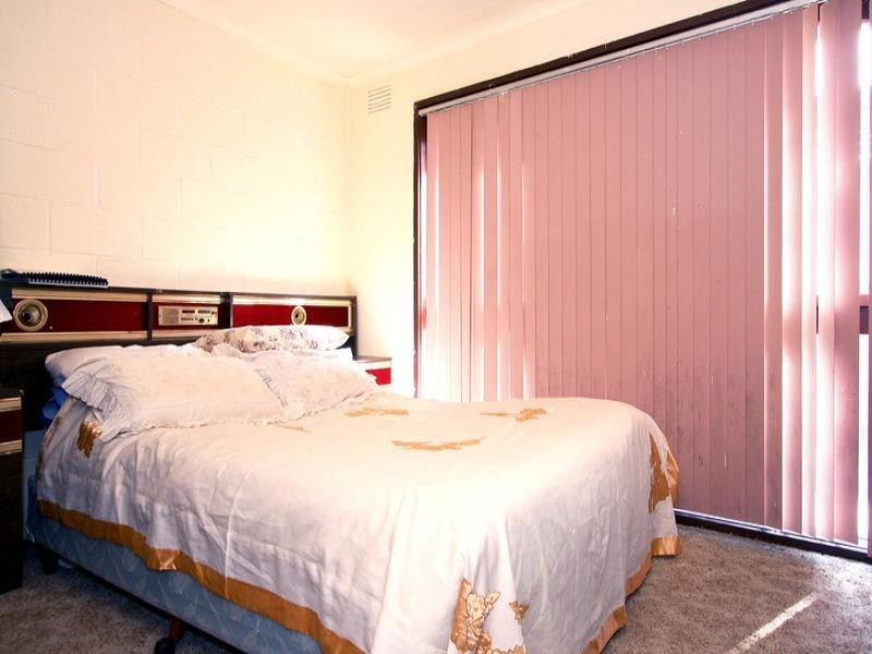 2/92 New Street, Ringwood VIC 3134