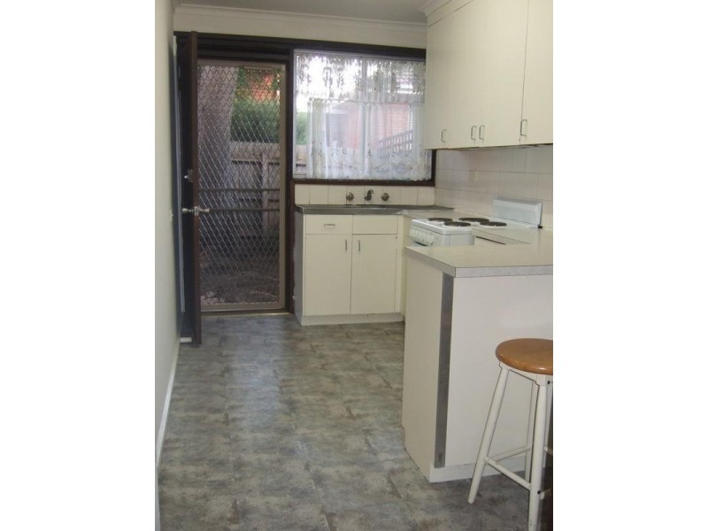 2/6 New Street, Ringwood VIC 3134