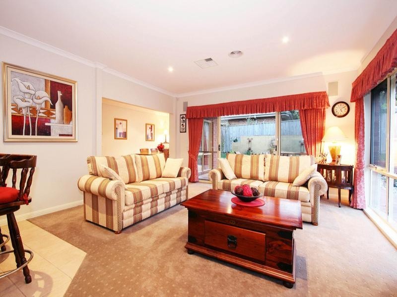 74 Strathfield Parade, Croydon VIC 3136