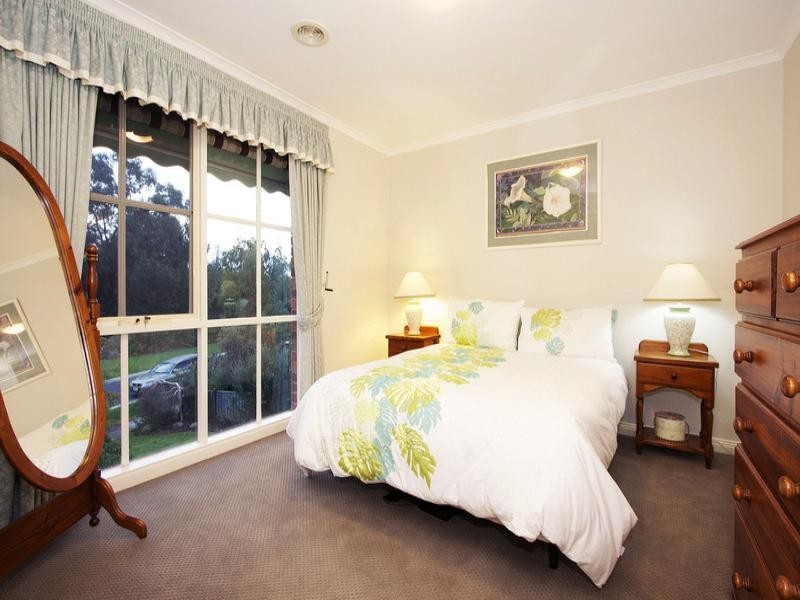 74 Strathfield Parade, Croydon VIC 3136