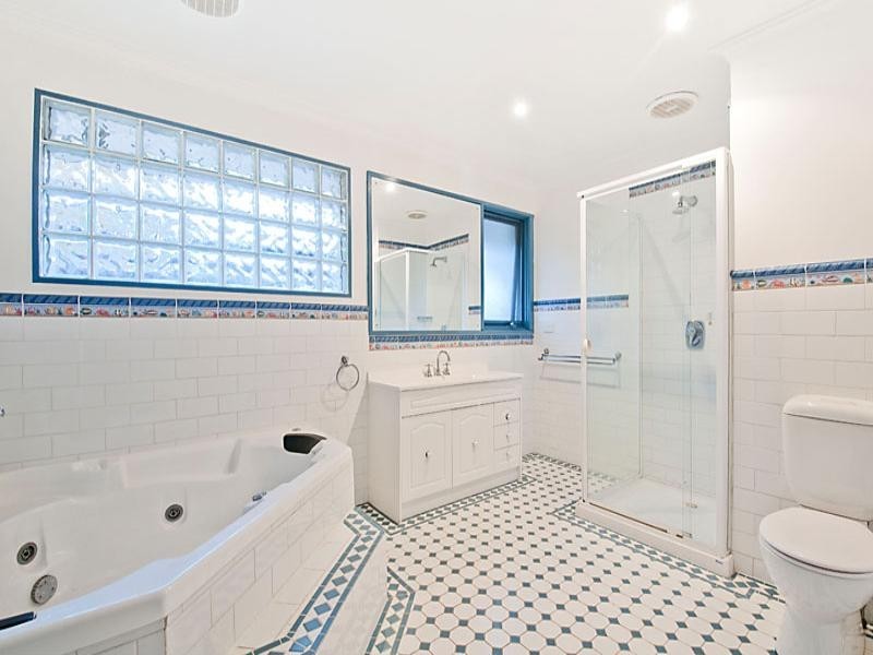 2 Portsmouth Street, Heathmont VIC 3135