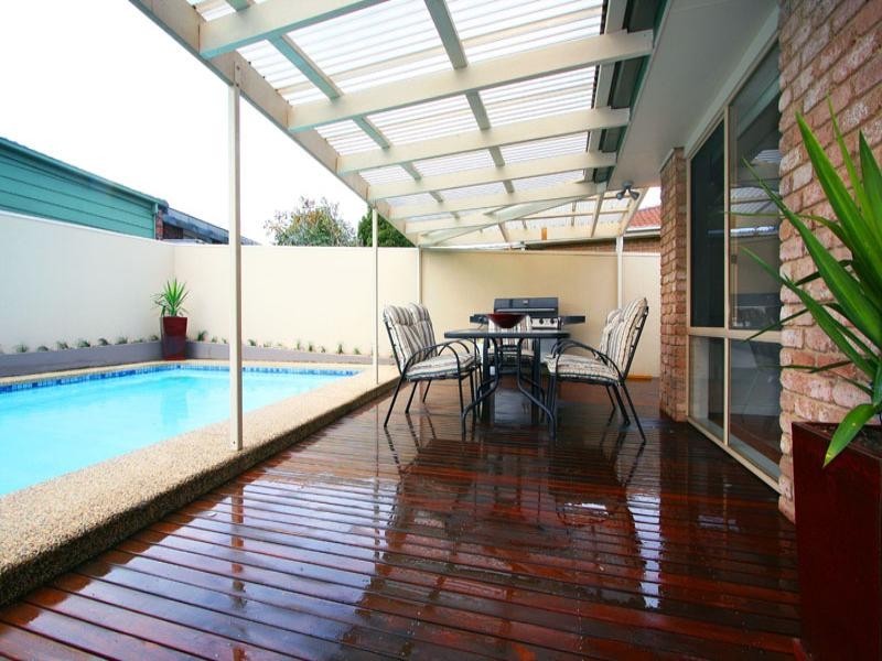 9 Jull Parade, Ringwood North VIC 3134