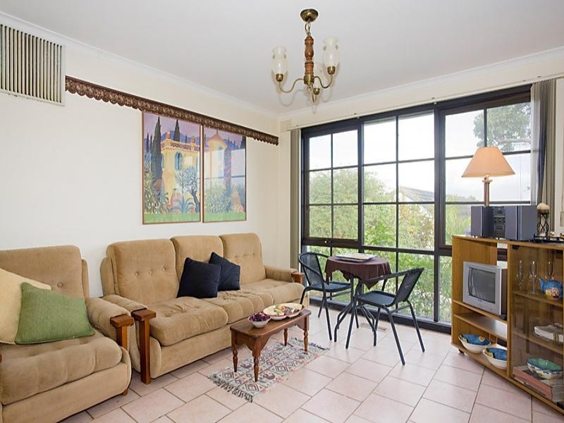 2/302 Maroondah Highway, Ringwood VIC 3134