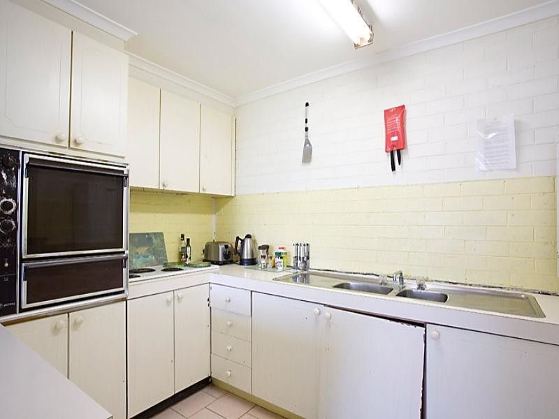 2/302 Maroondah Highway, Ringwood VIC 3134