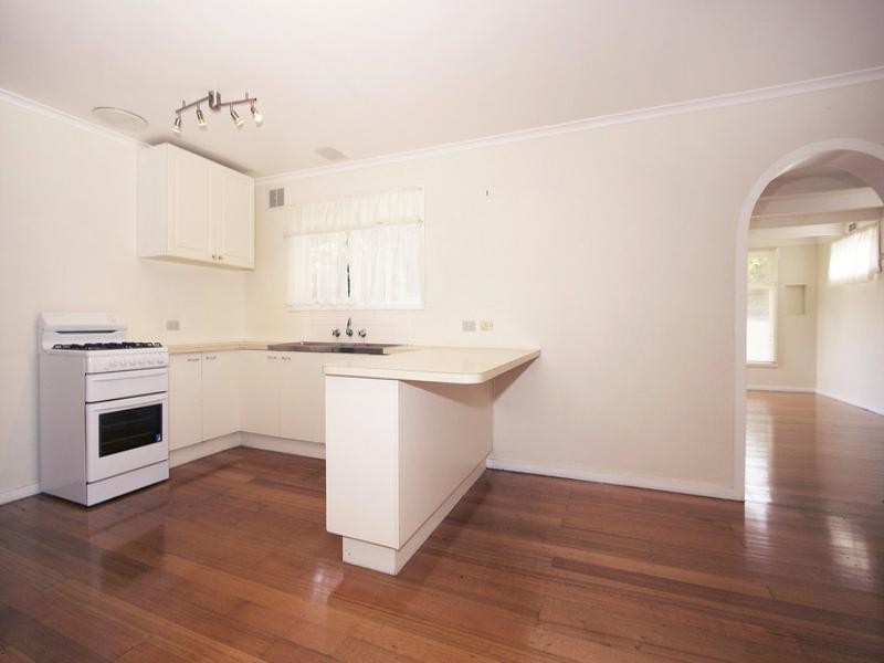 76 Maidstone Street, Ringwood VIC 3134