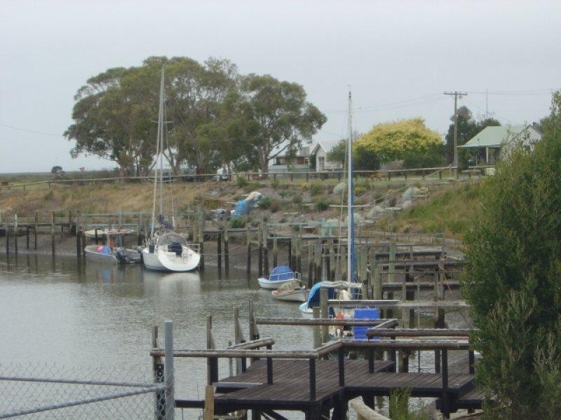 3 Fishermans Way, Port Franklin VIC 3964