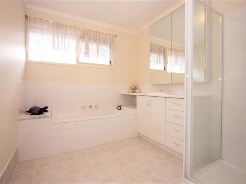 7/4 Illoura Avenue, Ringwood East VIC 3135