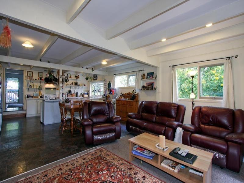 2 Rupert Street, Ringwood VIC 3134