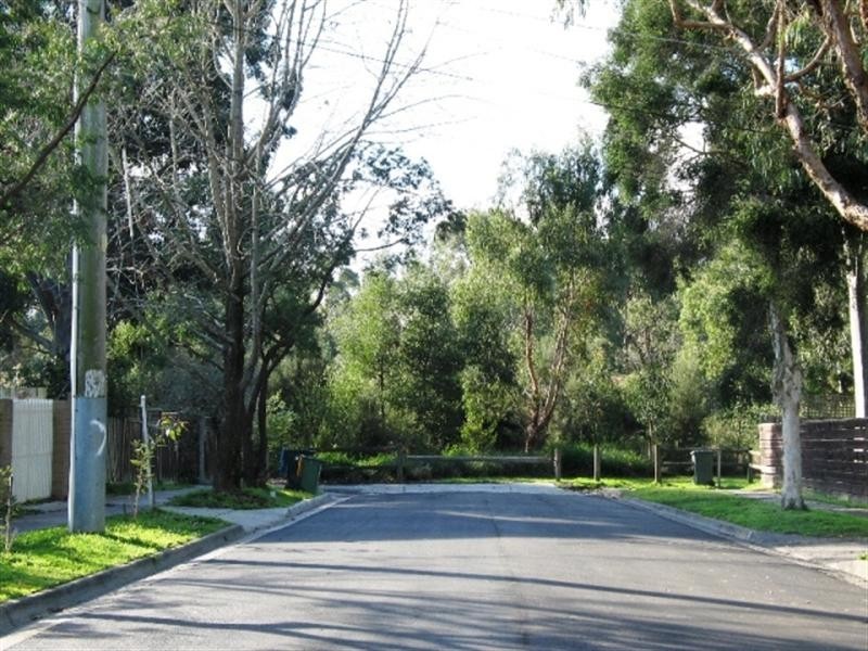 35 St Davids Drive, Wantirna VIC 3152