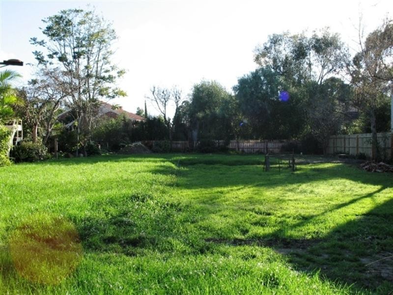 35 St Davids Drive, Wantirna VIC 3152