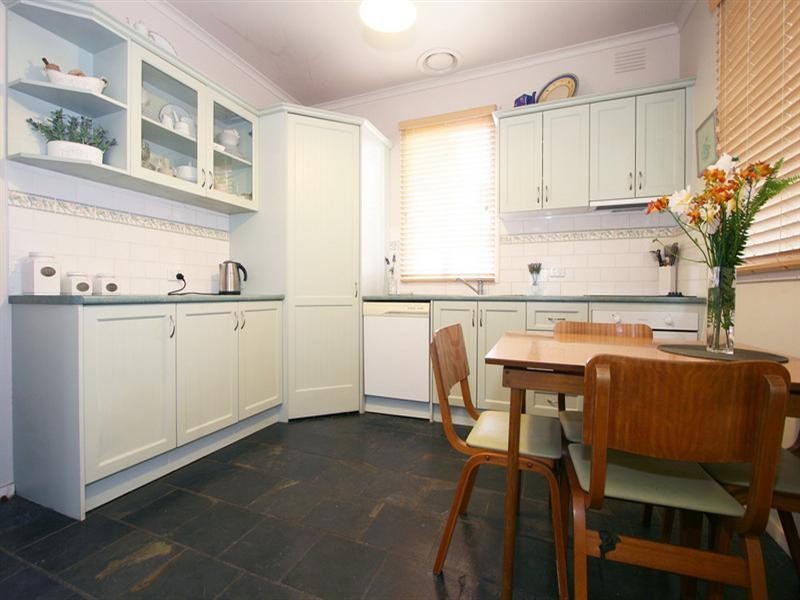 30 Great Ryrie Street, Ringwood VIC 3134