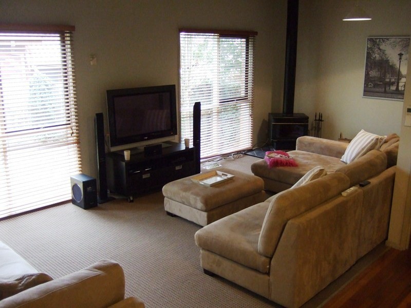 6 Gilston Way, Ringwood VIC 3134