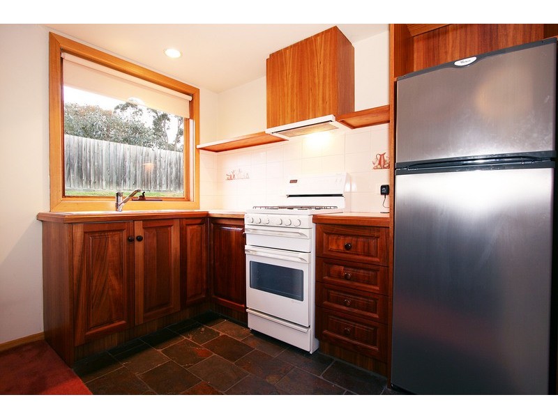 8 O’Neill Way, Warranwood VIC 3134