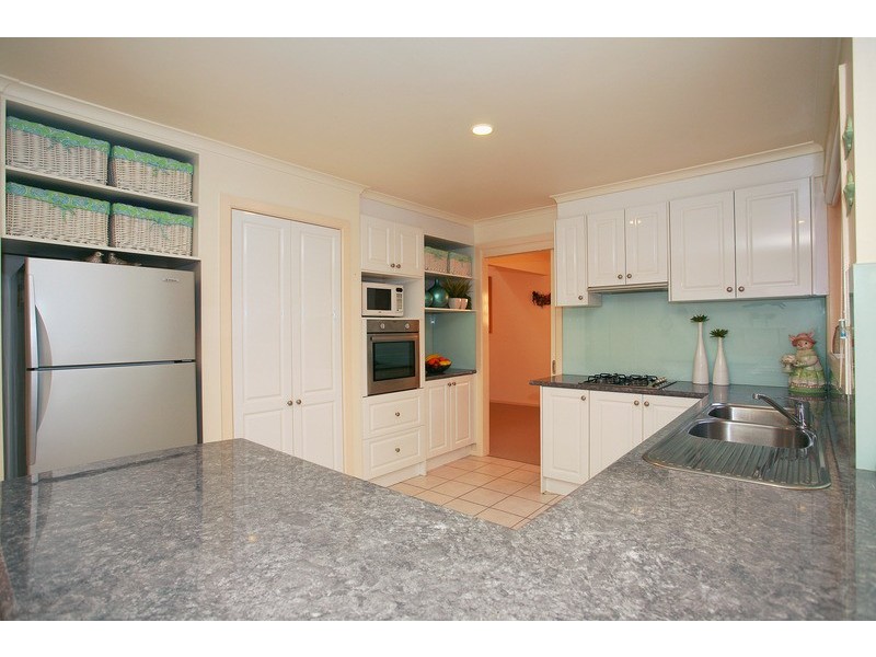 22 Kelly Court, Warranwood VIC 3134