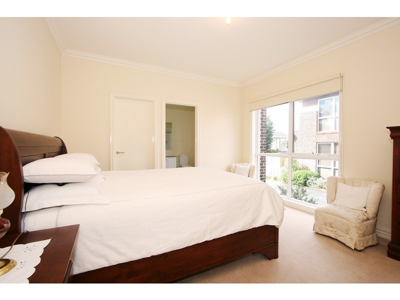 3/36 Oban Road, Ringwood VIC 3134