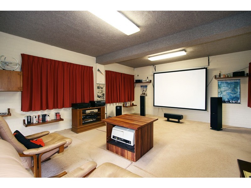 13 The Boulevard, Heathmont VIC 3135