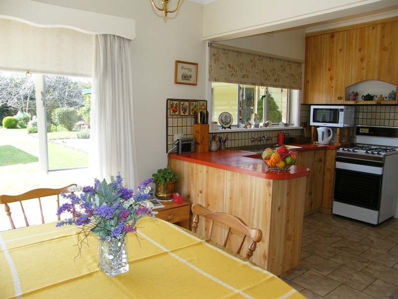 22 Carcoola Road, Ringwood East VIC 3135