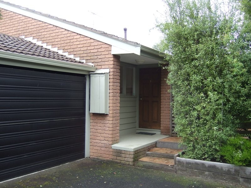 2/4 Illoura Avenue, Ringwood East VIC 3135