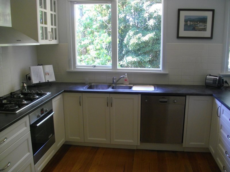 28 Heatherbrae Avenue, Ringwood VIC 3134