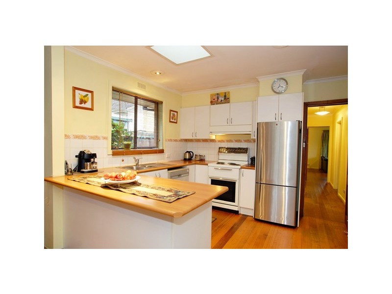 28 Panfield Avenue, Ringwood North VIC 3134