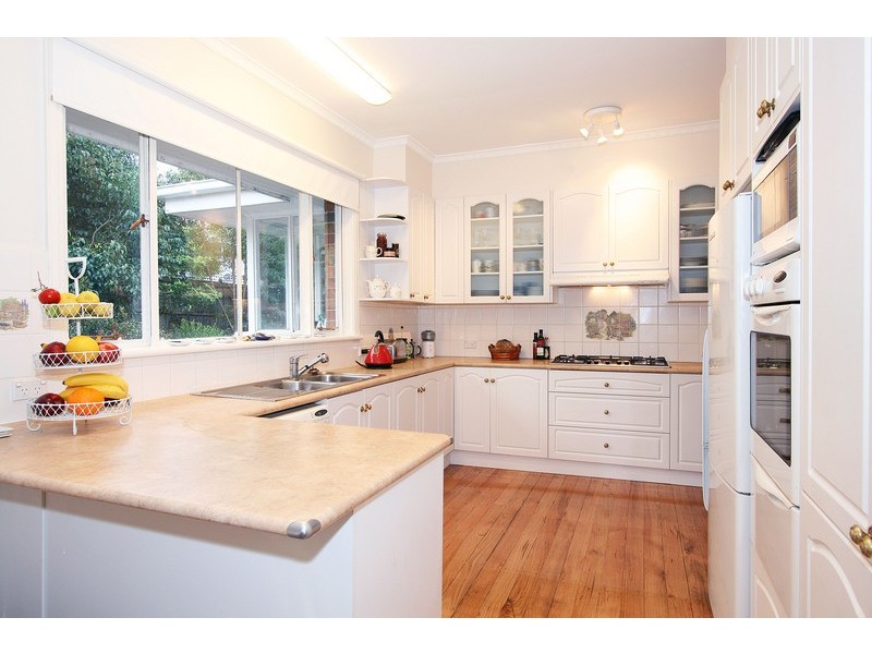 16 Alto Avenue, Croydon VIC 3136