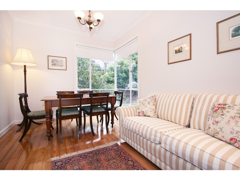 16 Alto Avenue, Croydon VIC 3136