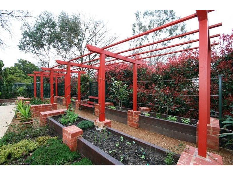 16 Alto Avenue, Croydon VIC 3136