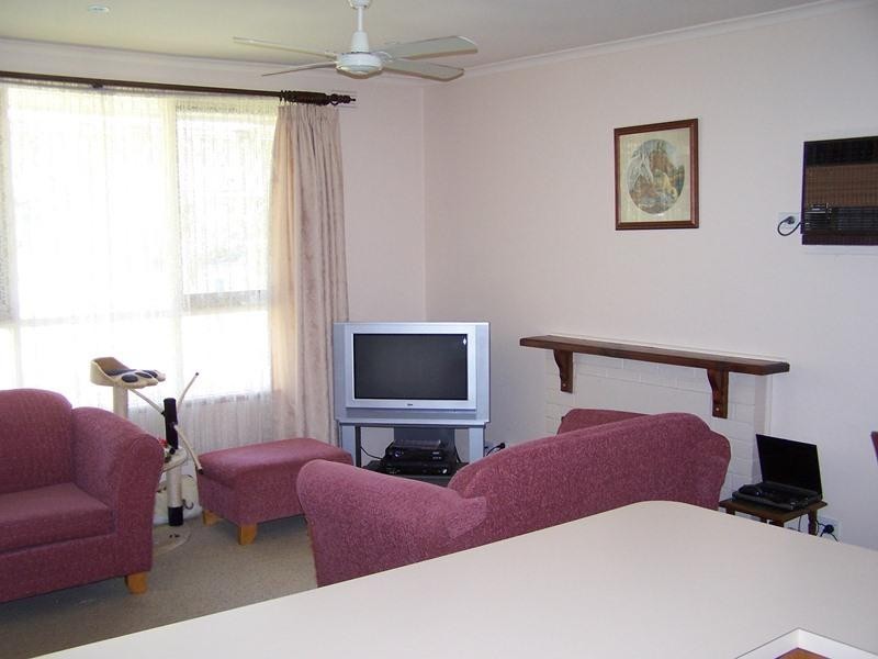 1 Elizabeth Court, Ringwood East VIC 3135