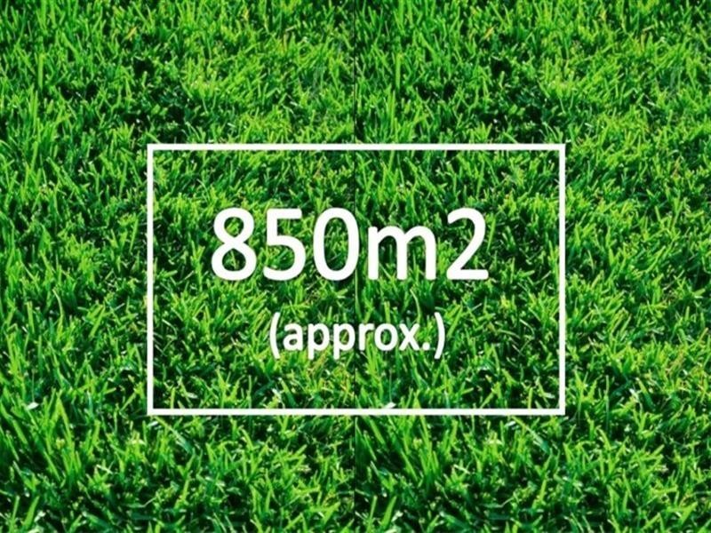 4 Nambour Drive, Mooroolbark VIC 3138