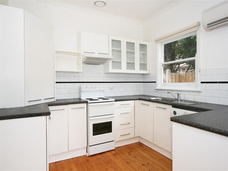 2 Leonard Street, Ringwood VIC 3134